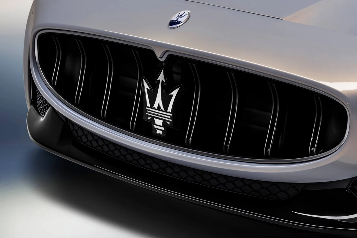 BPM Cars Maserati GranTurismo - Vue avant logo