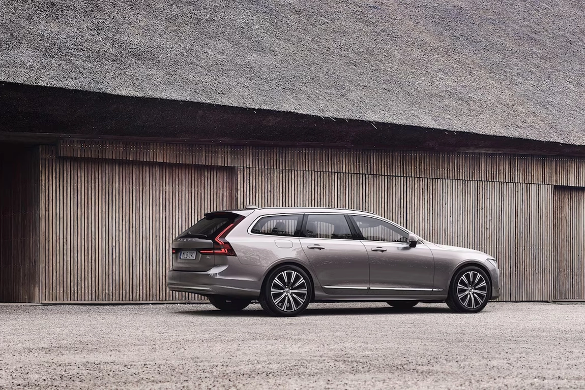 BPM Cars Volvo V90 - Vue trois quart arrière