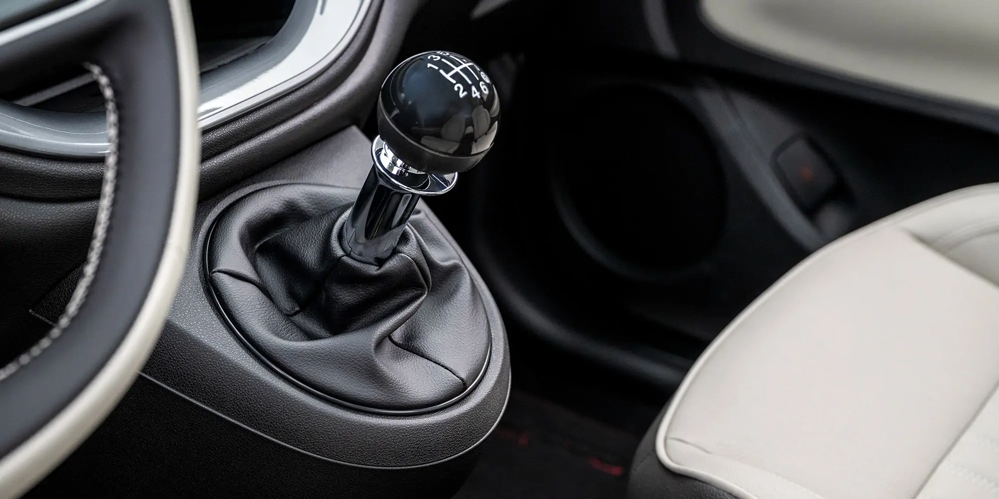 BPM Cars Fiat 500 Hybrid - Vue intérieur