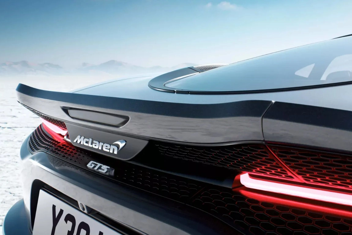 BPM Cars - McLaren GTS vue logo arrière