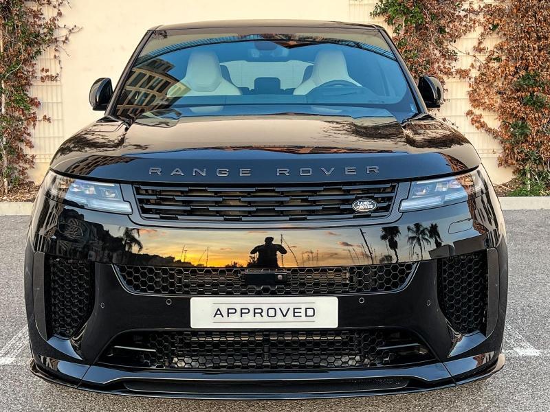 Image LAND-ROVER Range Rover Sport 4.4 P635 635ch MHEV Dynamic SV Edit One Obsidian Black Gloss