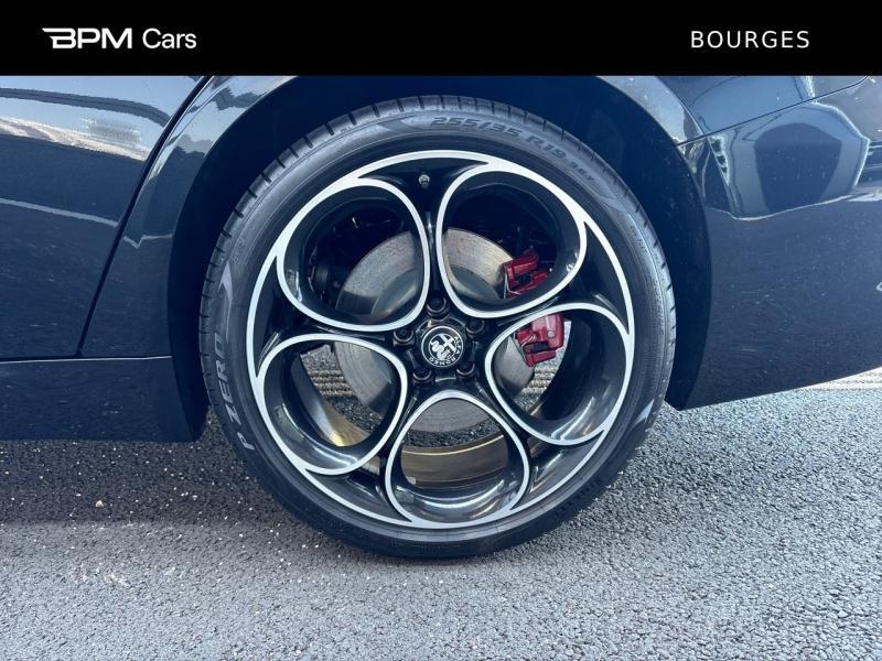 Image ALFA ROMEO Giulia 2.2 Diesel 210ch Veloce Q4 AT8