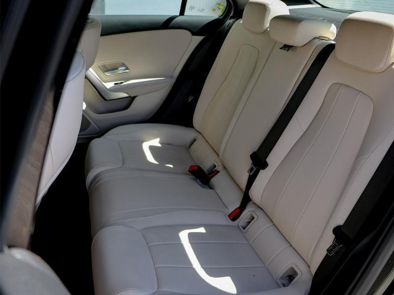 Image MERCEDES-BENZ Classe A Berline 250 e 163+109ch Progressive Line 8G-DCT