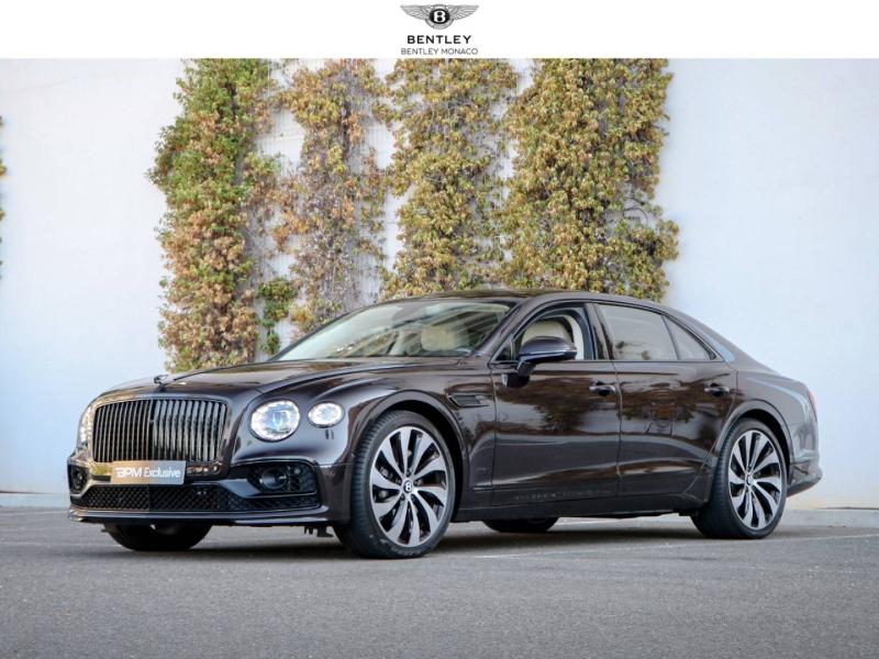 Photo BENTLEY FLYING SPUR Azure V8 4.0 550ch